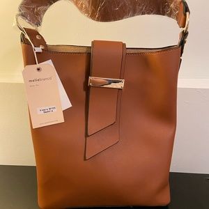 Shoulder bag
